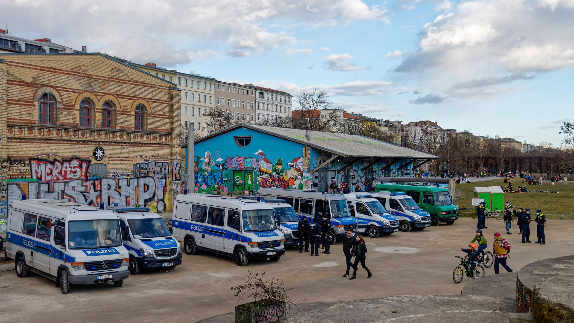 Polizei im Görlitzer Park (Archivbild): Berlins Regierender Bürgermeister hat sich zu der Lage geäußert.