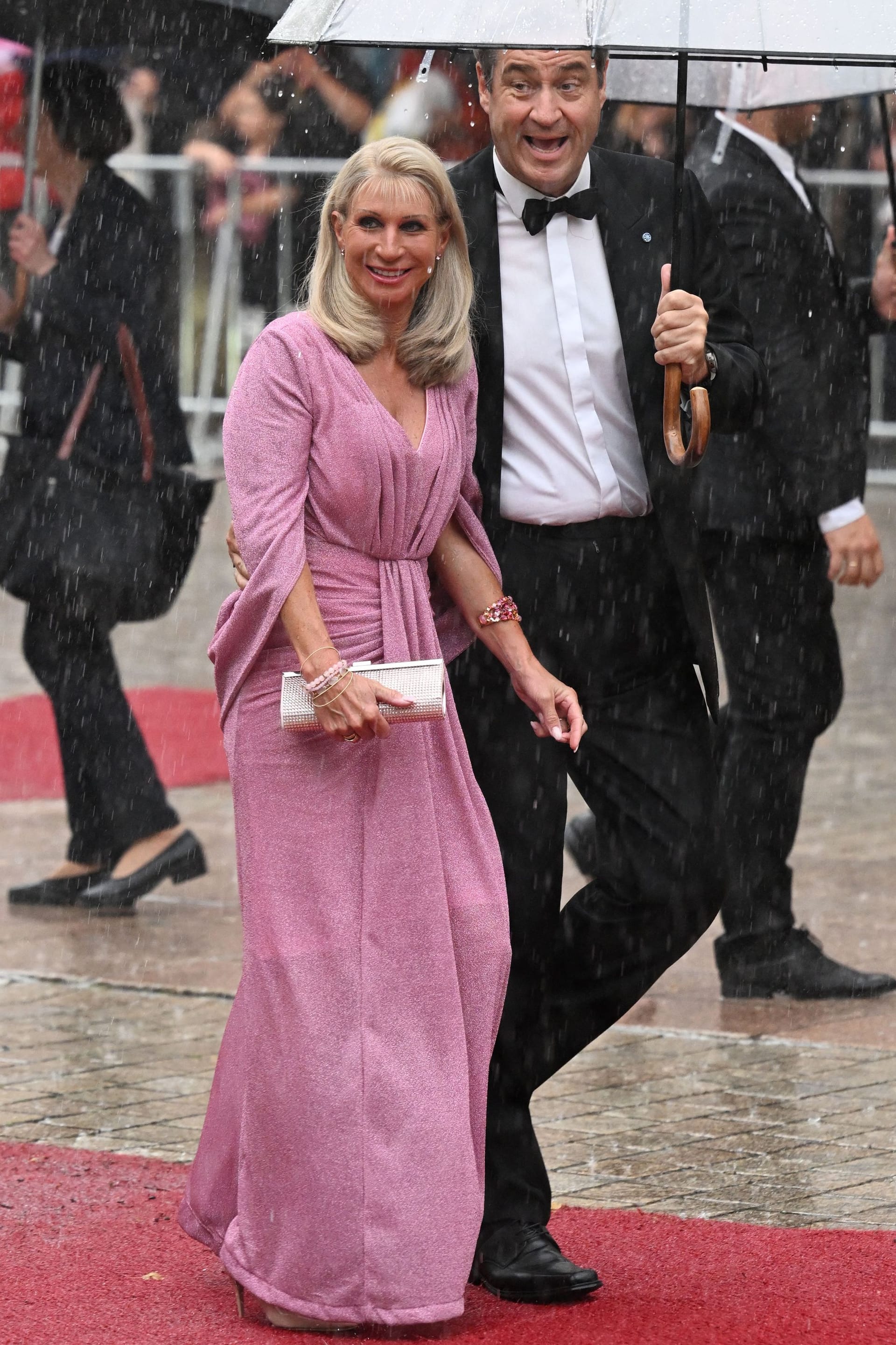 Bayerns Ministerpräsident Markus Söder mit seiner Frau Karin Baumüller-Söder