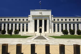 Die US-Notenbank Fed hat den Leitzins erhöht. (Archivfoto)
