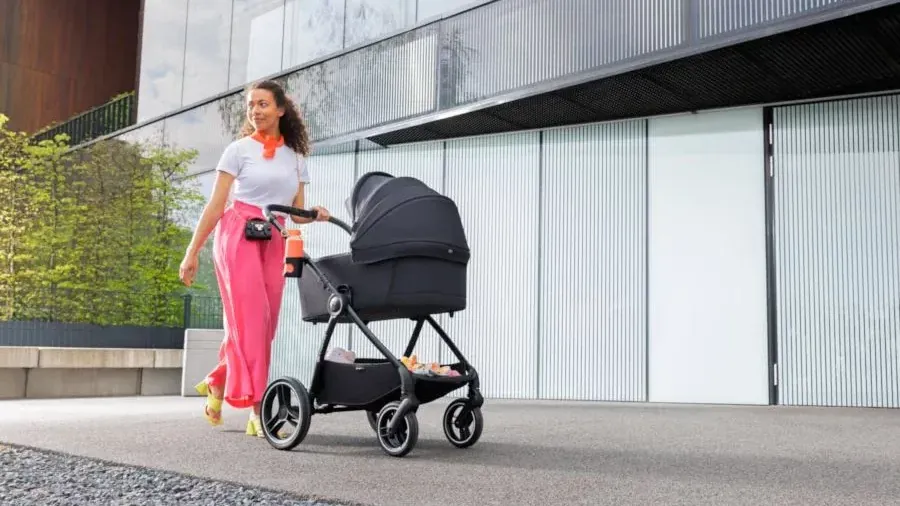 Kinderwagen im Test: Die Stiftung Warentest hat 2023 sieben neue Modelle untersucht.