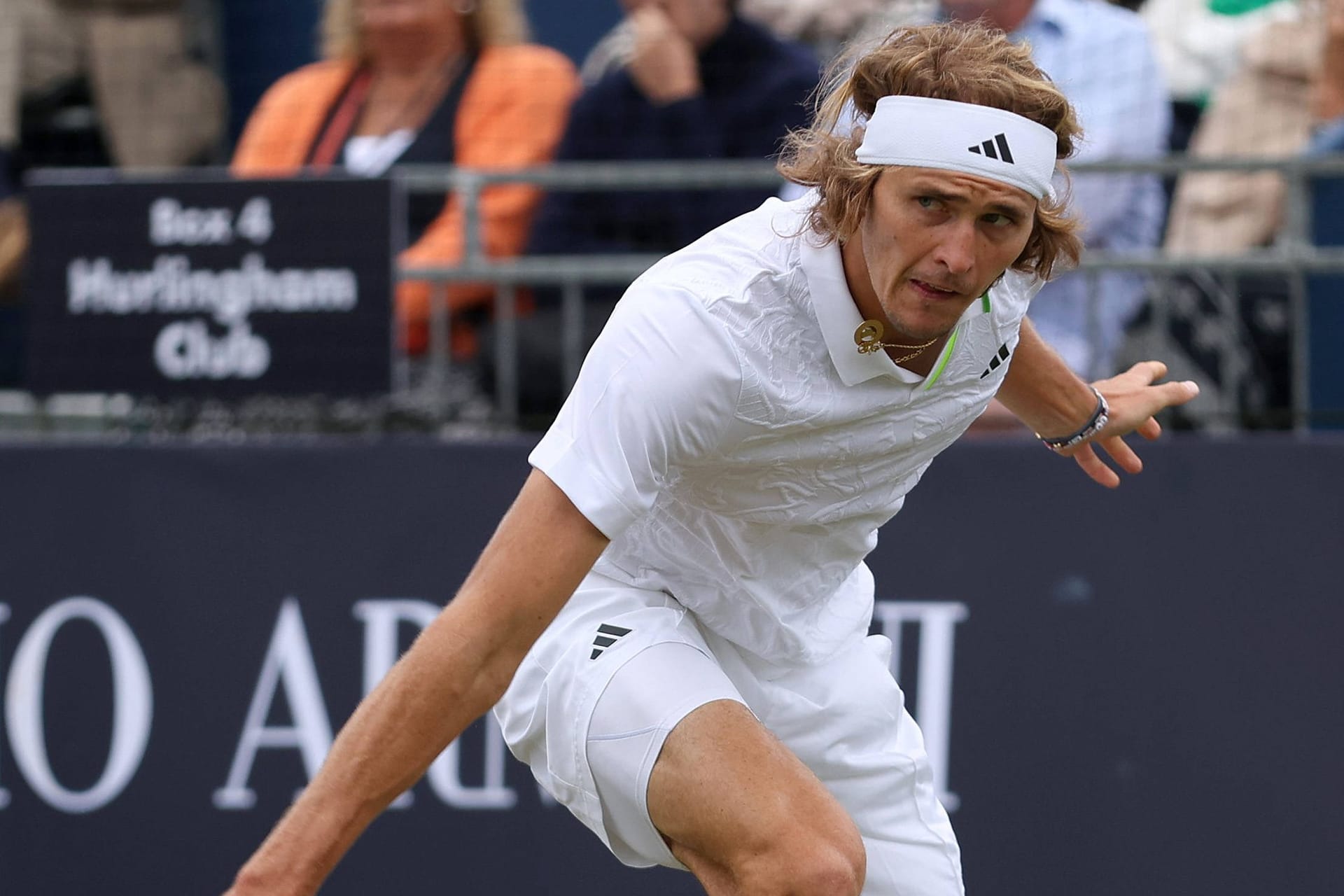 Alexander Zverev: Er kann doch erst am Mittwoch ins Wimbledon-Turnier starten.