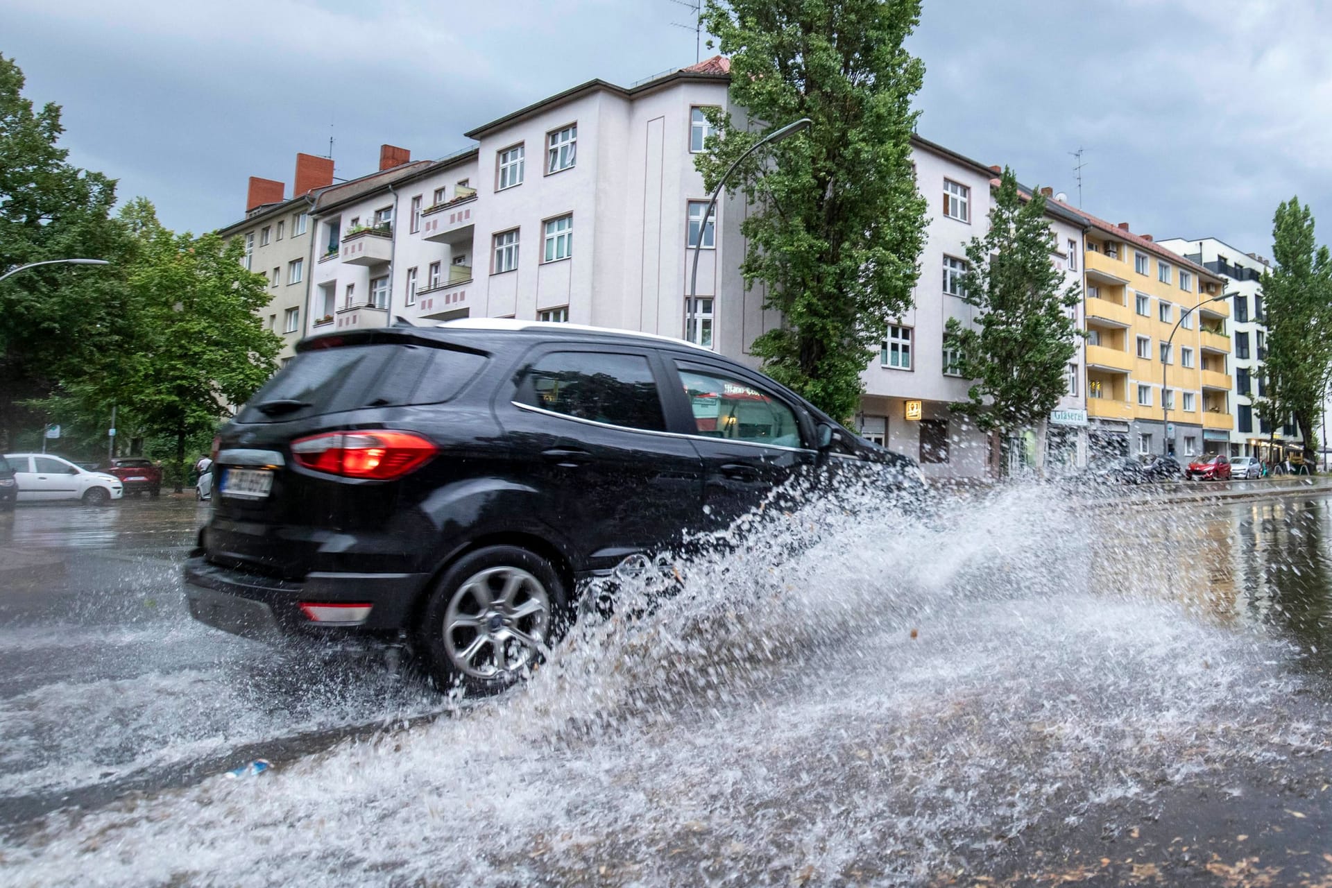 Unwetterfolgen in Berlin (Archivfoto): In den letzten Wochen kam es in der Hauptstadt immer wieder zu Überschwemmungen nach Sommergewittern.