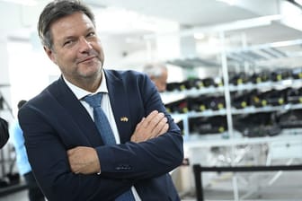 Robert Habeck (Bündnis 90/Die Grünen): Der Vizekanzler und Bundesminister für Wirtschaft und Klimaschutz will Thyssenkrupp in Duisburg besuchen.