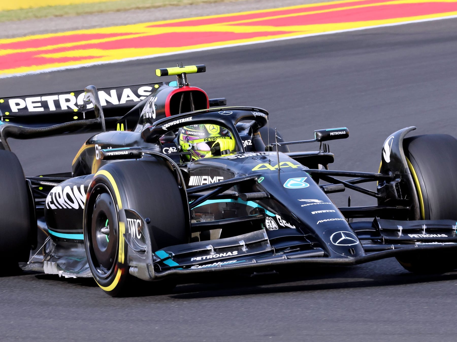 Formel 1 Abschlusstraining Ex-Weltmeister Hamilton vor Verstappen