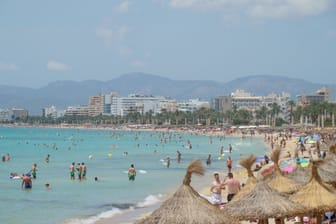 Playa de Palma auf Mallorca (Symbolbild): Die Frau habe sich selbst befreien können.