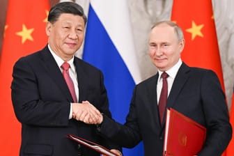 Xi Jinping und Wladimir Putin (Archivbild): Die beiden Staatsoberhäupter wenden sich gemeinsam gegen den Westen.