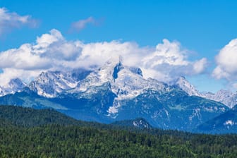 Die Zugspitze (Symbolbild): Immer wieder kommt es auf Deutschlands höchstem Berg zu Todesfällen.