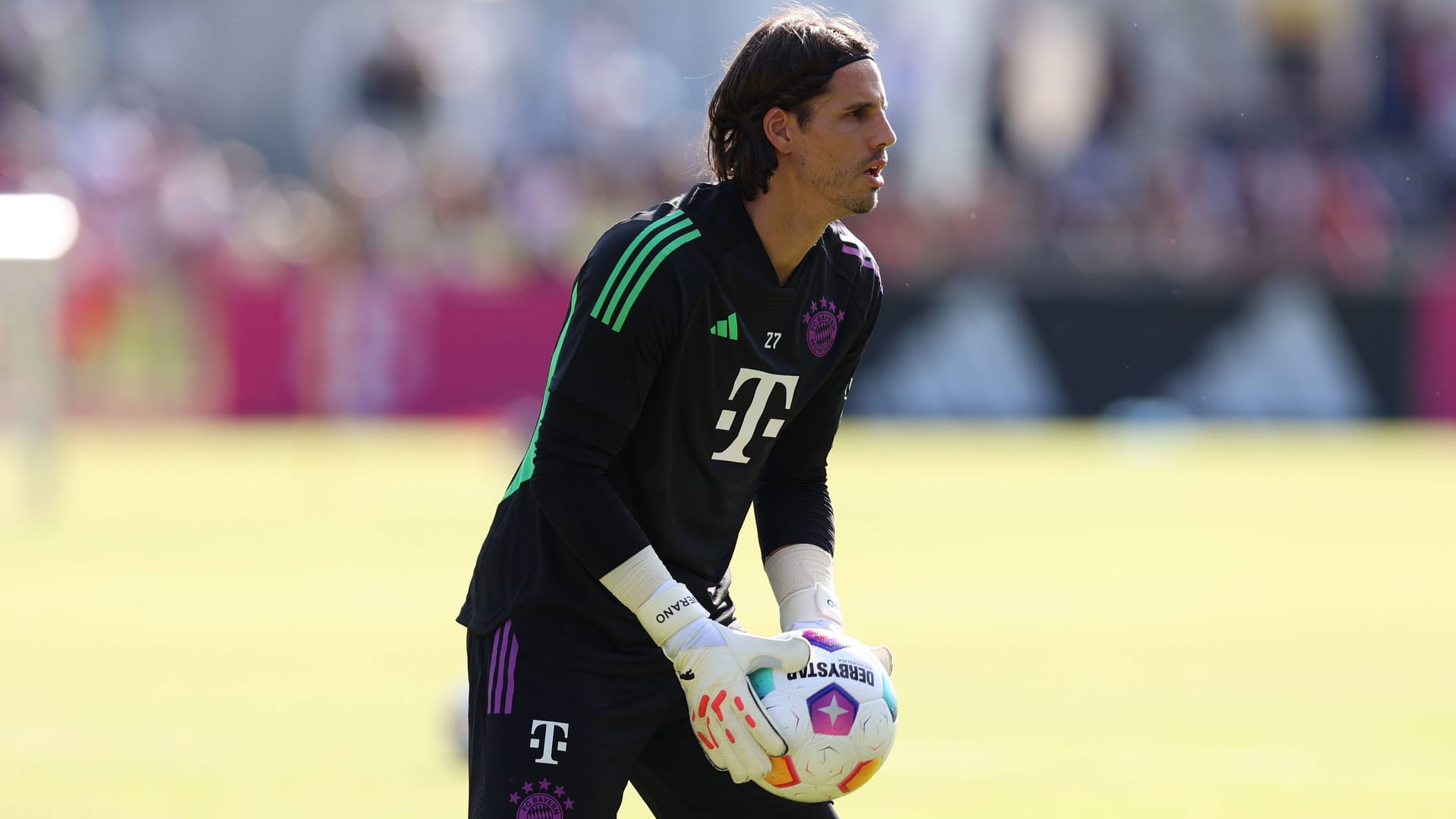 Yann Sommer: Seine Zukunft beim FC Bayern ist abhängig von Manuel Neuers Comebackplänen.