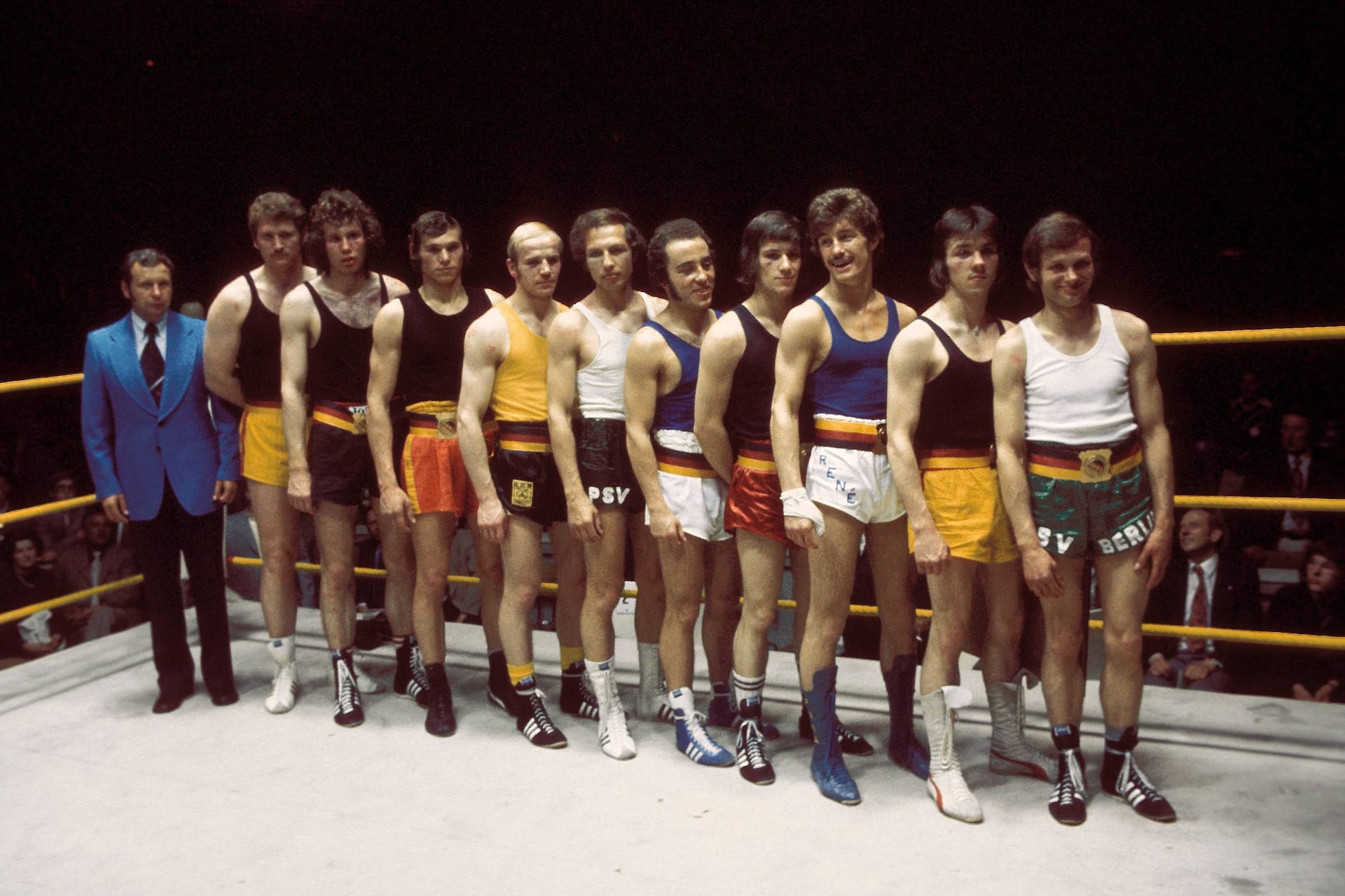 René Weller (3.v.r.) mit den anderen deutschen Amateur-Box-Meistern im Jahr 1973.