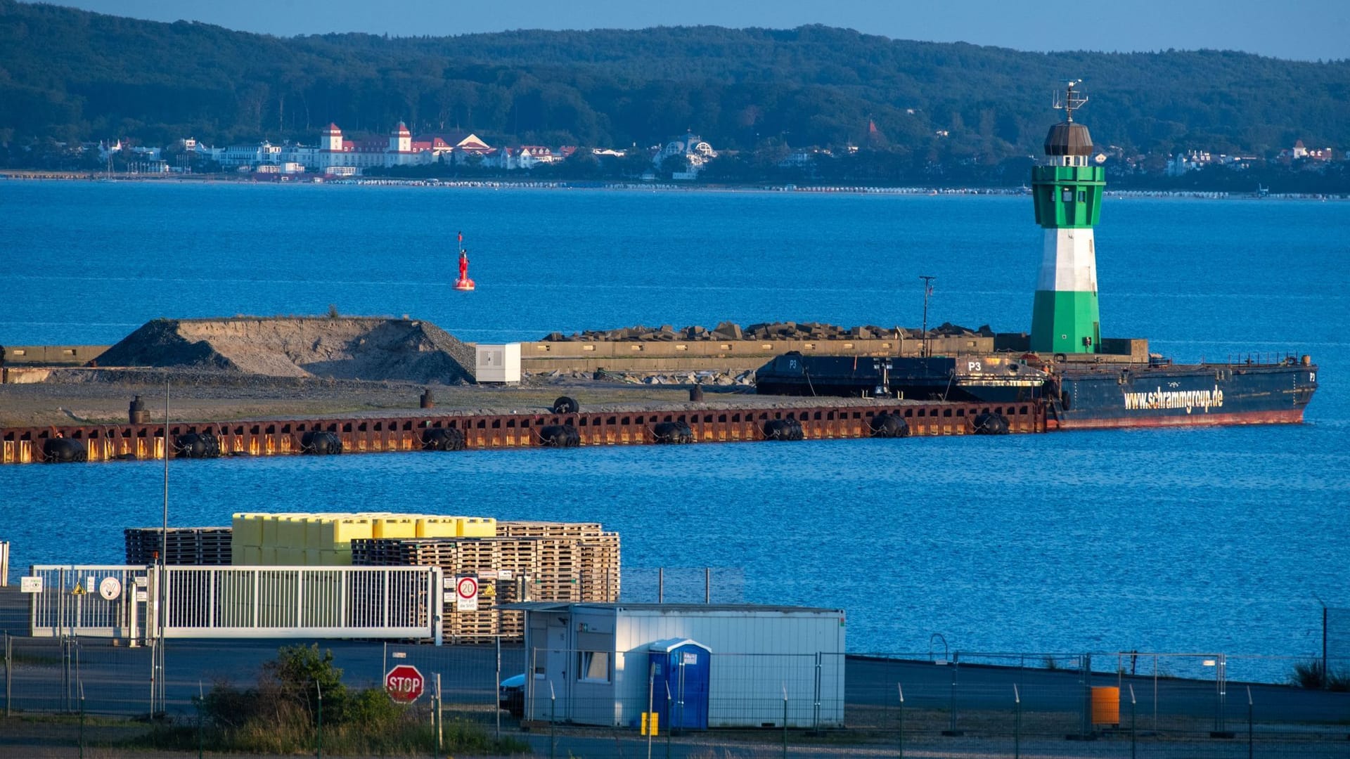 LNG-Pläne für den Hafen Mukran - Insel Rügen