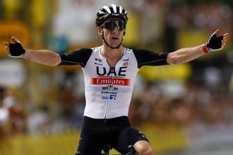Adam Yates: Der Brite triumphierte in der ersten Etappe.