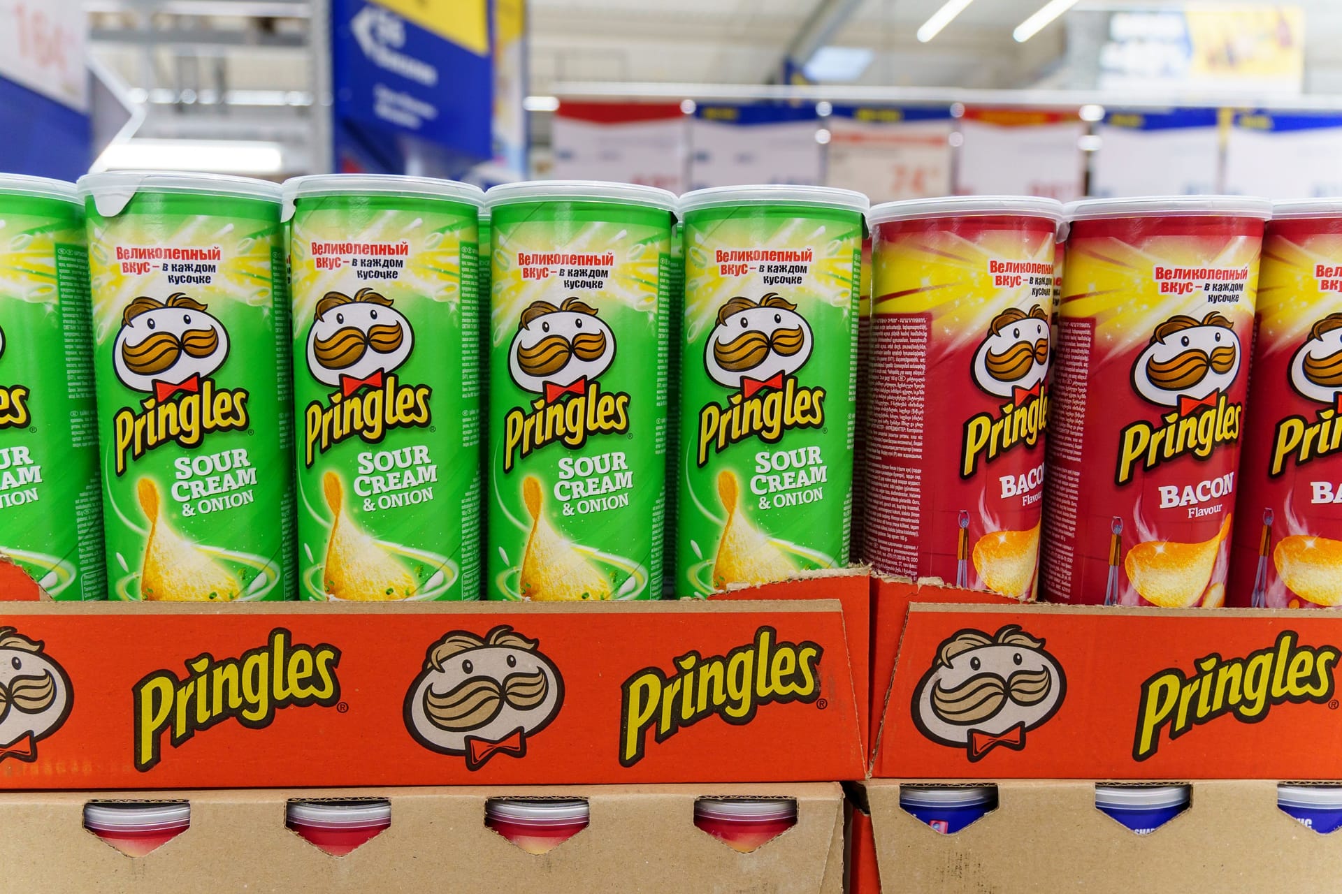 Pringels-Chips in einem russischen Supermarkt: Kellogg's hat das Land im Dezember 2022 verlassen.