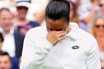 Untröstlich: Ons Jabeur nach dem Wimbledon-Finale.