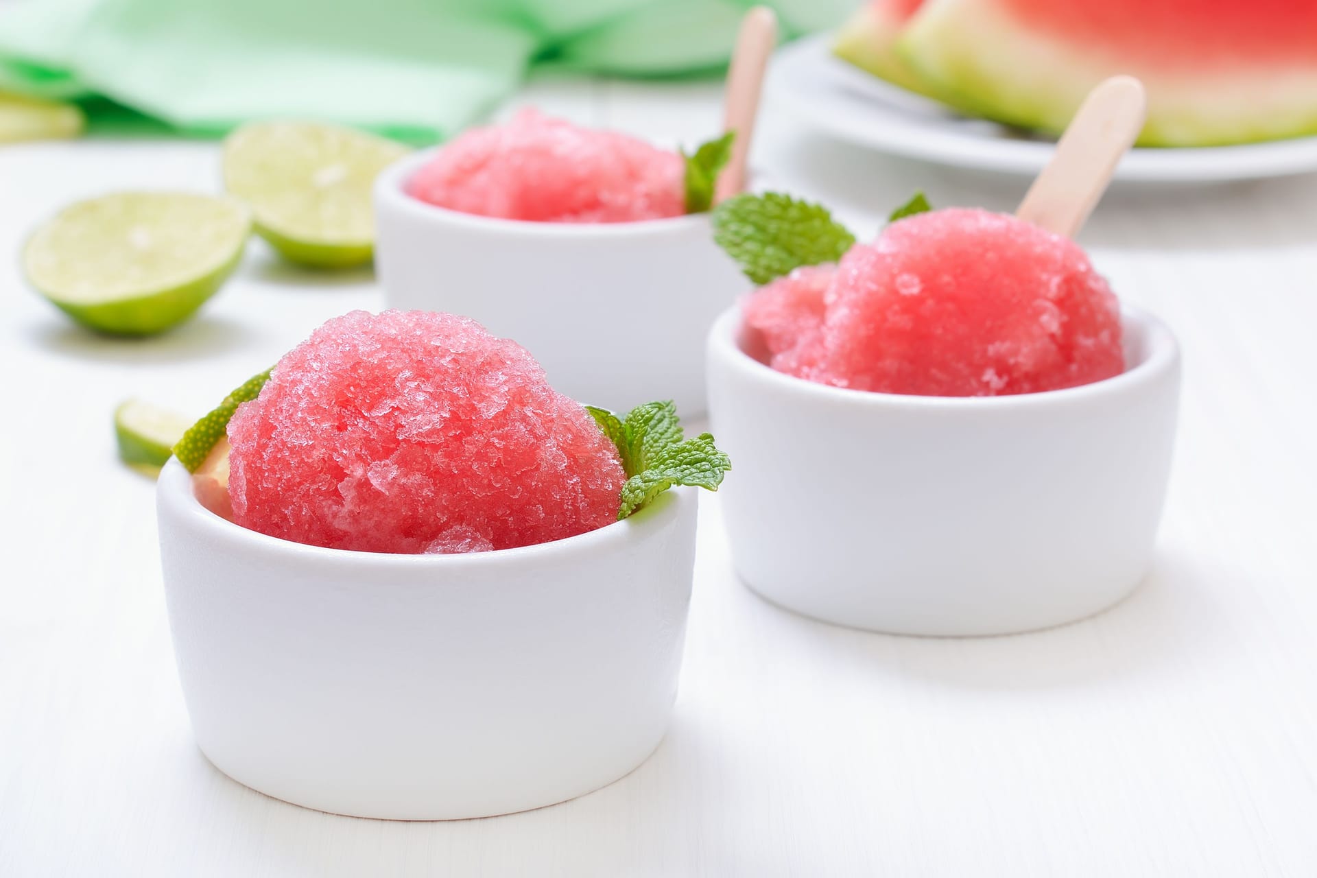 Sorbets sind aufgrund ihres geringen Zuckergehalts gesünder als herkömmliches Eis.