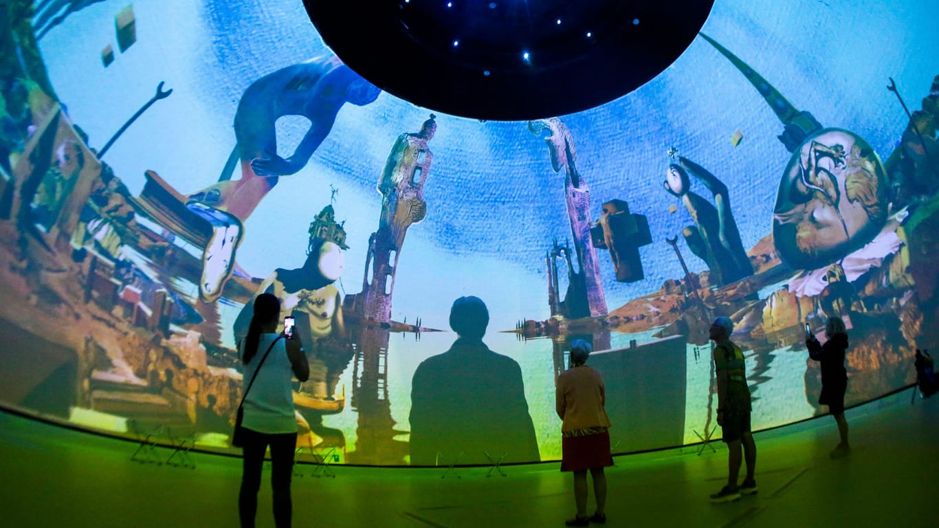 Dalí Dome in Florida: Die neue Ausstellung in einer großen Kuppel enthält Licht- und Klanginstallationen.