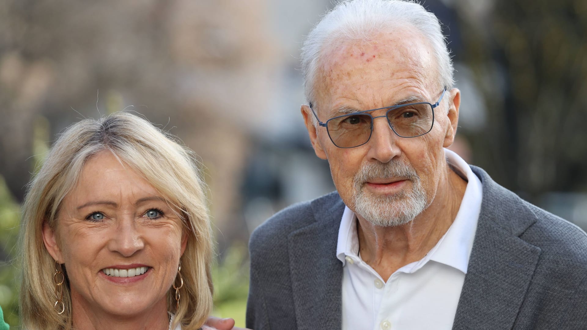 Bild aus dem Januar 2023: Franz Beckenbauer (r.) mit Ehefrau Heidi.