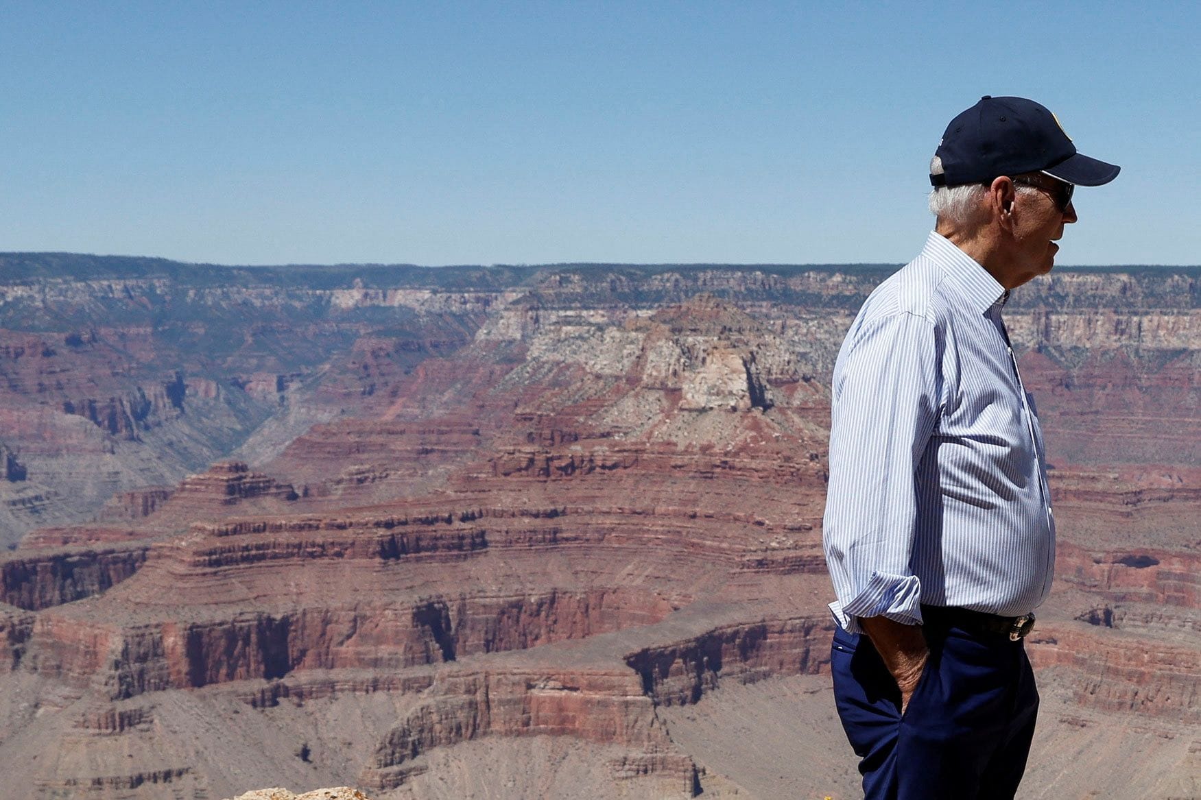 Reisen ins Land gegen die schlechten Umfragewerte: Joe Biden am Grand Canyon in Arizona.