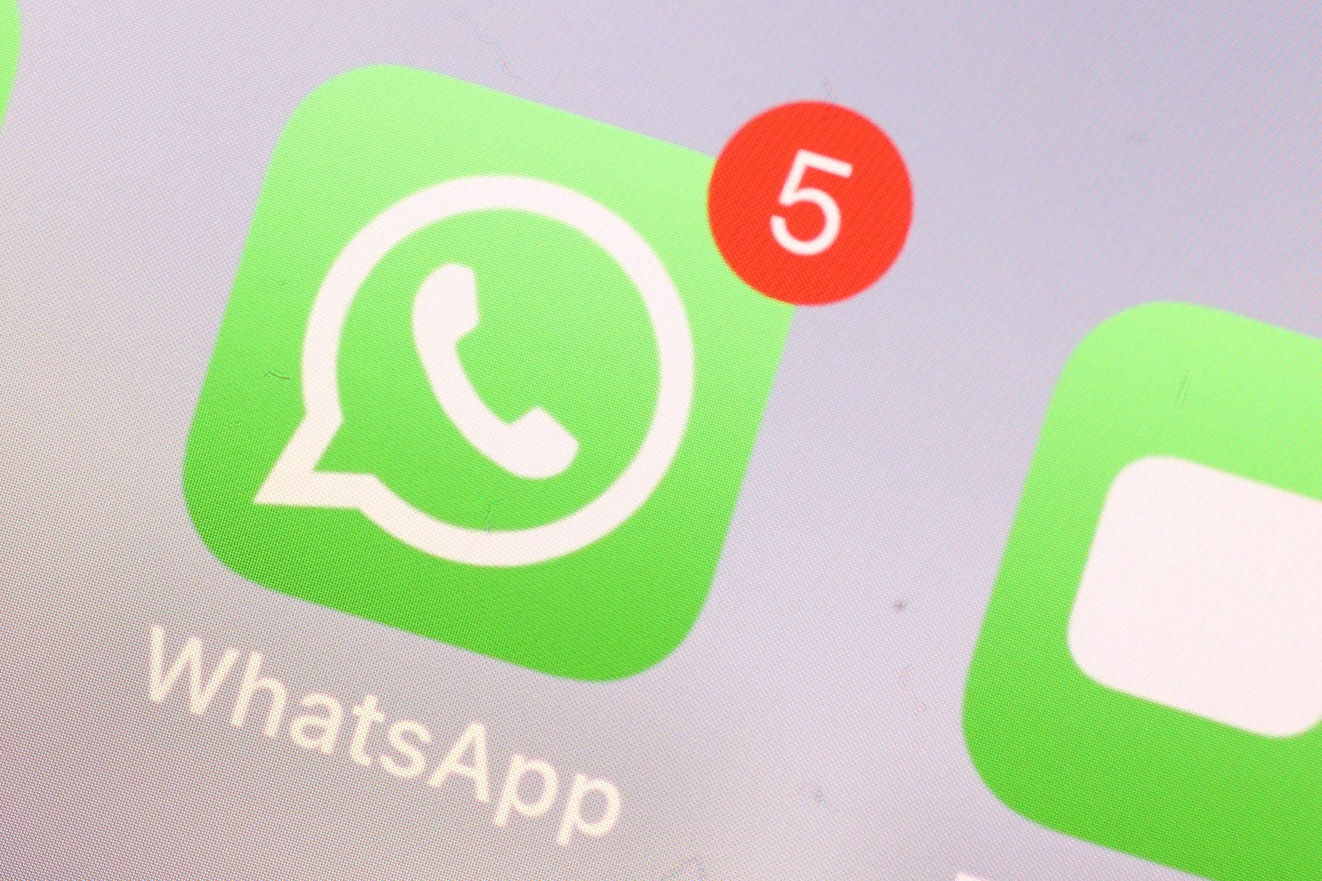 WhatsApp-Logo: Der Messenger verbessert seine Bildqualität.