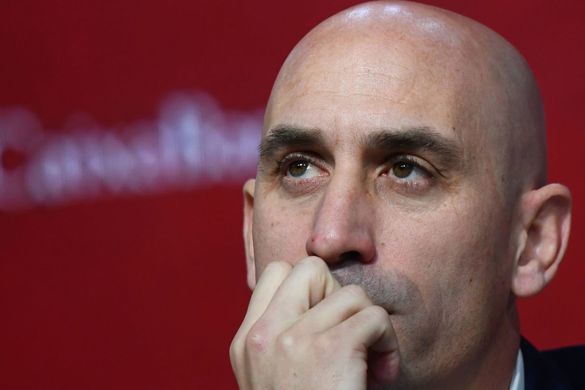 Luis Rubiales: Der Druck auf den früheren spanischen Verbandspräsidenten wächst und wächst.