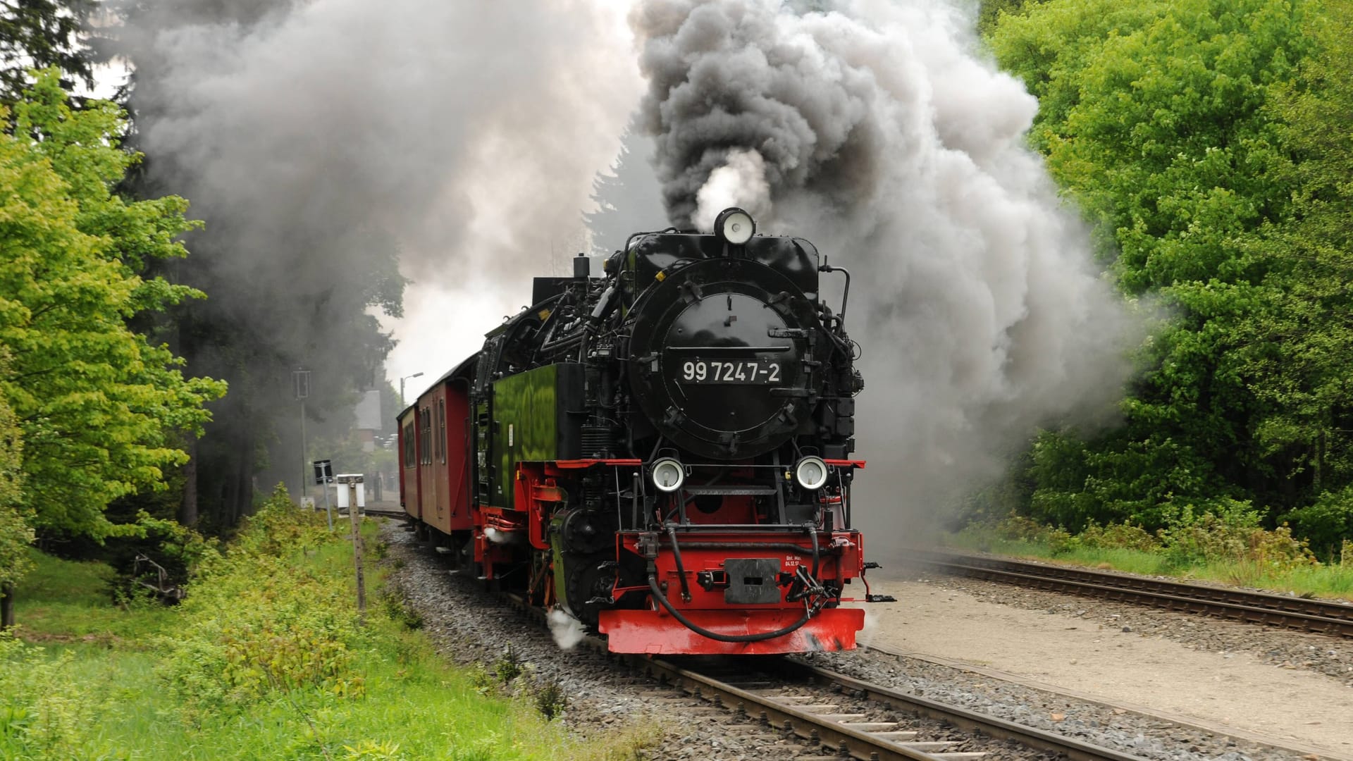 Die Brockenbahn im Harz: Das Mittelgebirge ist bei den Deutschen eine beliebte Urlausbsregion.
