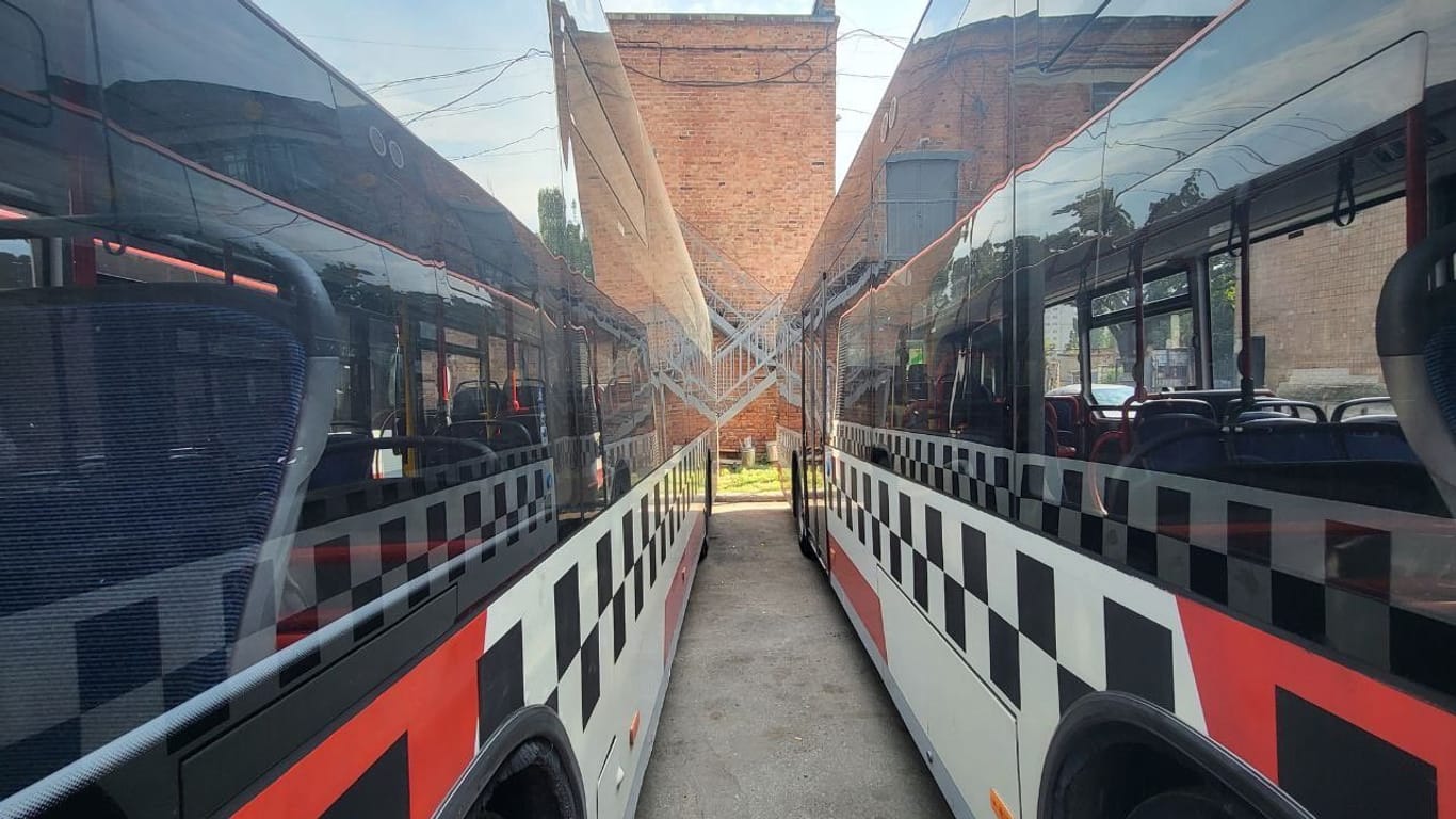 Die Busse aus Nürnberg sind bereits in Charkiw angekommen.