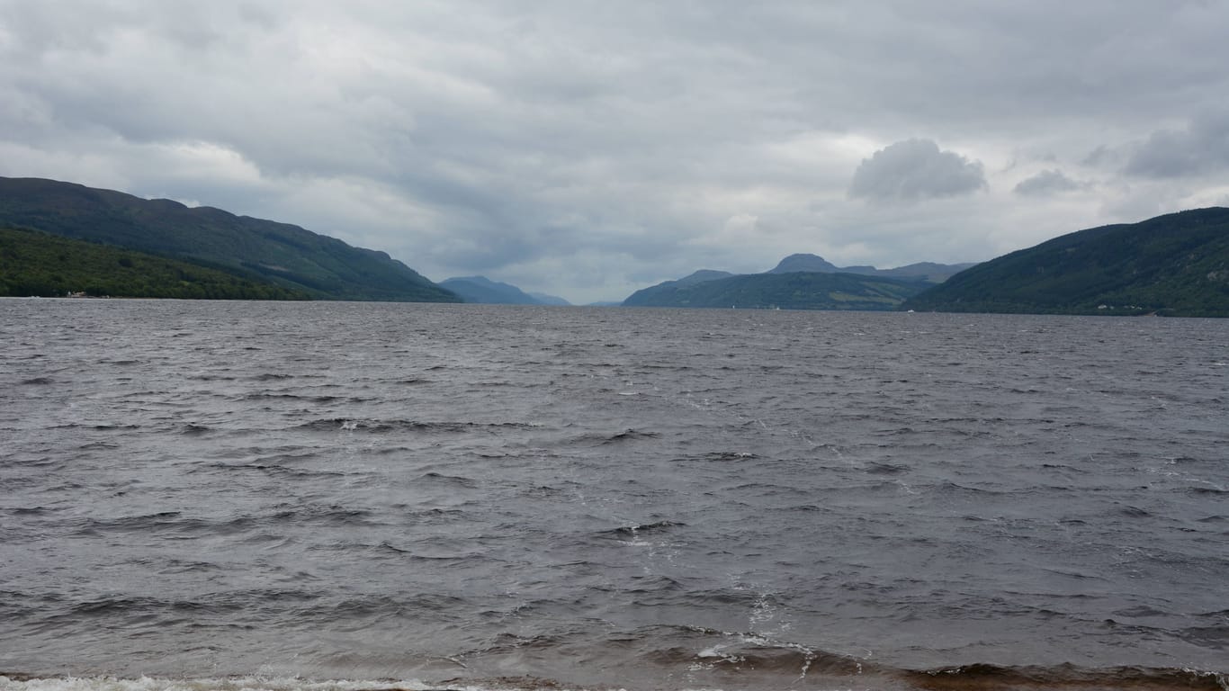 Loch Ness in Schottland: Durch die Suche nach "Nessie" wollen die Organisatoren auch den Tourismus ankurbeln.