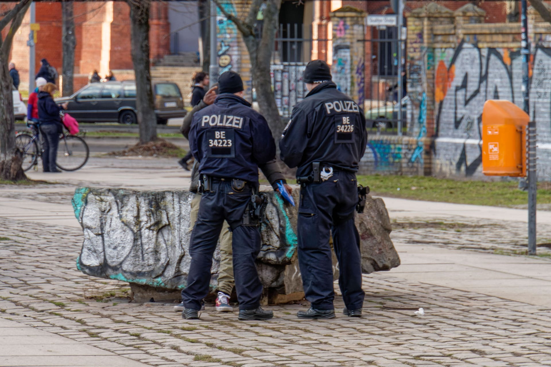 Polizei im Görlitzer Park: Ist er so schlimm wie sein Ruf?