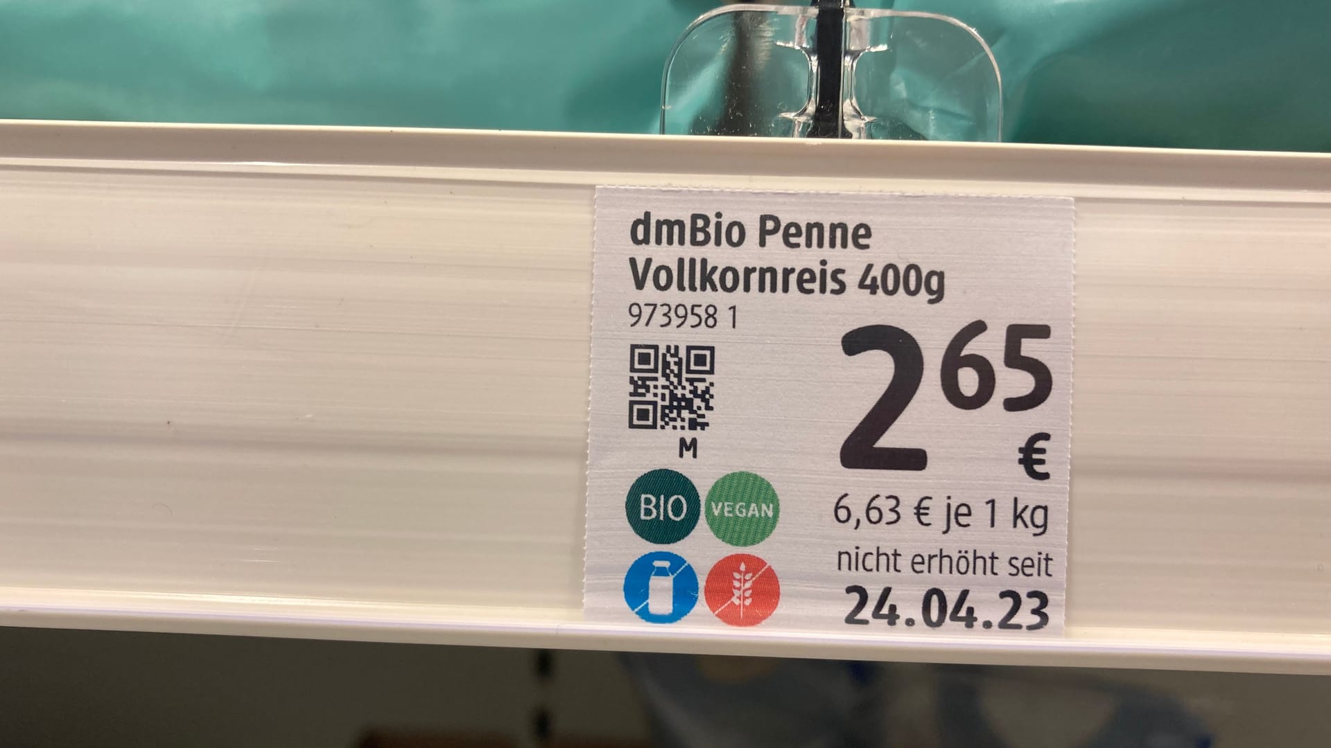 Preisschild Dm: Die kleinen Piktogramme haben eine Bedeutung.