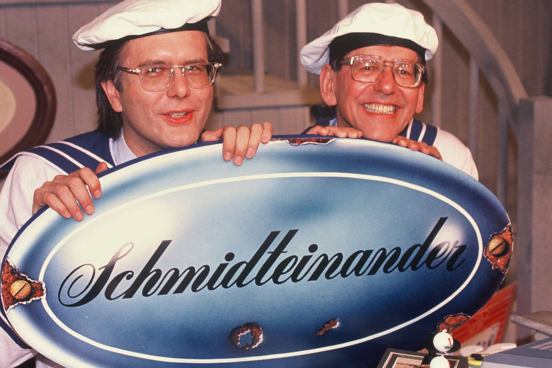 Harald Schmidt und Herbert Feuerstein: Die Moderatoren präsentierten laut WDR "anarchischen Spaß".