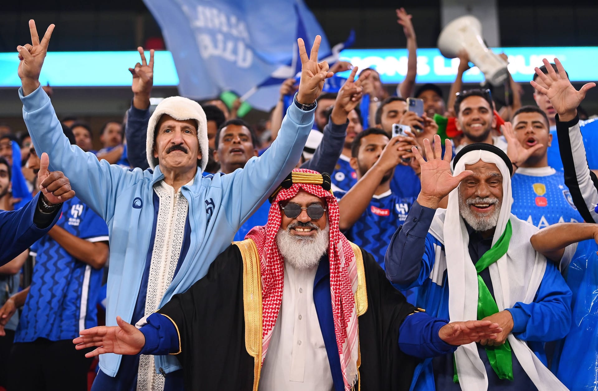 Fußballfans in Saudi-Arabien: Das Königreich hat eine Großoffensive im Sport gestartet.