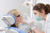 Wie sinnvoll ist eine Zahnzusatzversicherung?
