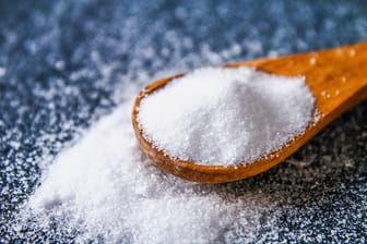 Salz gehört zu den Geschmacksverstärkern: Doch es ist sehr ungesund.