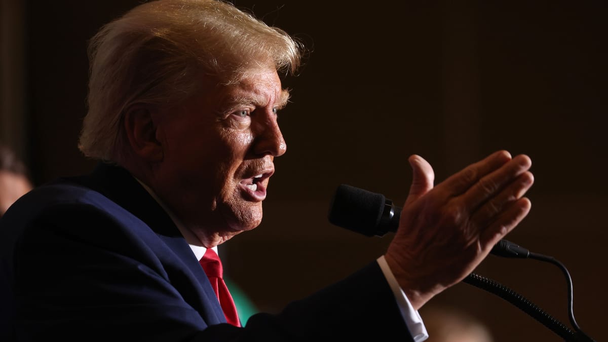 Reporter Irritiert Trump Auf Dem Dach Des Weißen Hauses Unglaublich Was Er Dort Tat - lr2xm9h