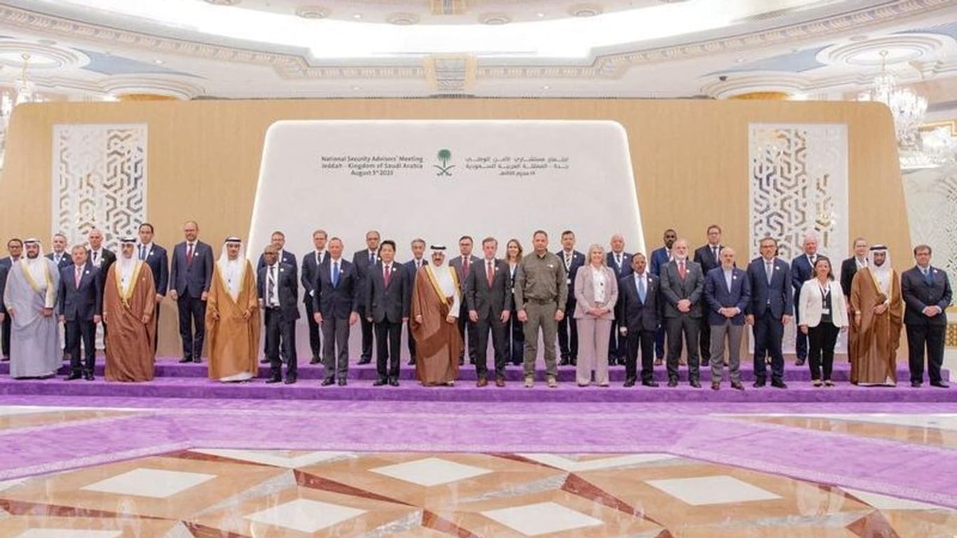 Friedensgipfel mit 40 Ländern in Jeddah: Die Ukraine hat in Saudi-Arabien ihre "Friedensformel" vorgestellt.