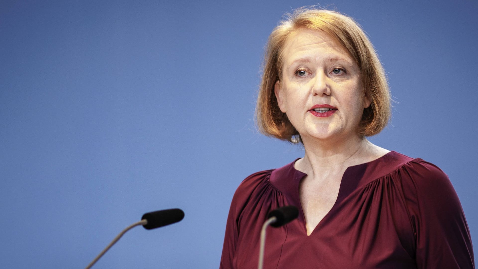 Lisa Paus: Die Bundesministerin für Familie, Senioren, Frauen und Jugend hat den Gesetzesentwurf für die Kindergrundsicherung vorgelegt. Lisa Paus: Die Bundesministerin für Familie, Senioren, Frauen und Jugend hat den Gesetzesentwurf für die Kindergrundsicherung vorgelegt.