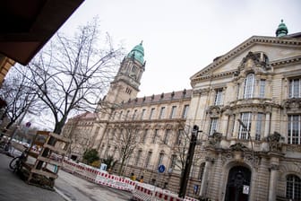 Amtsgericht Tiergarten in Berlin (Archivfoto): Hier wird ein Prozess gegen einen 20-jährigen Zuhälter verhandelt.
