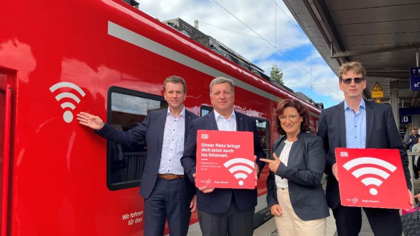Die Deutsche Bahn ist stolz auf ihr neues Angebot für Fahrgäste.