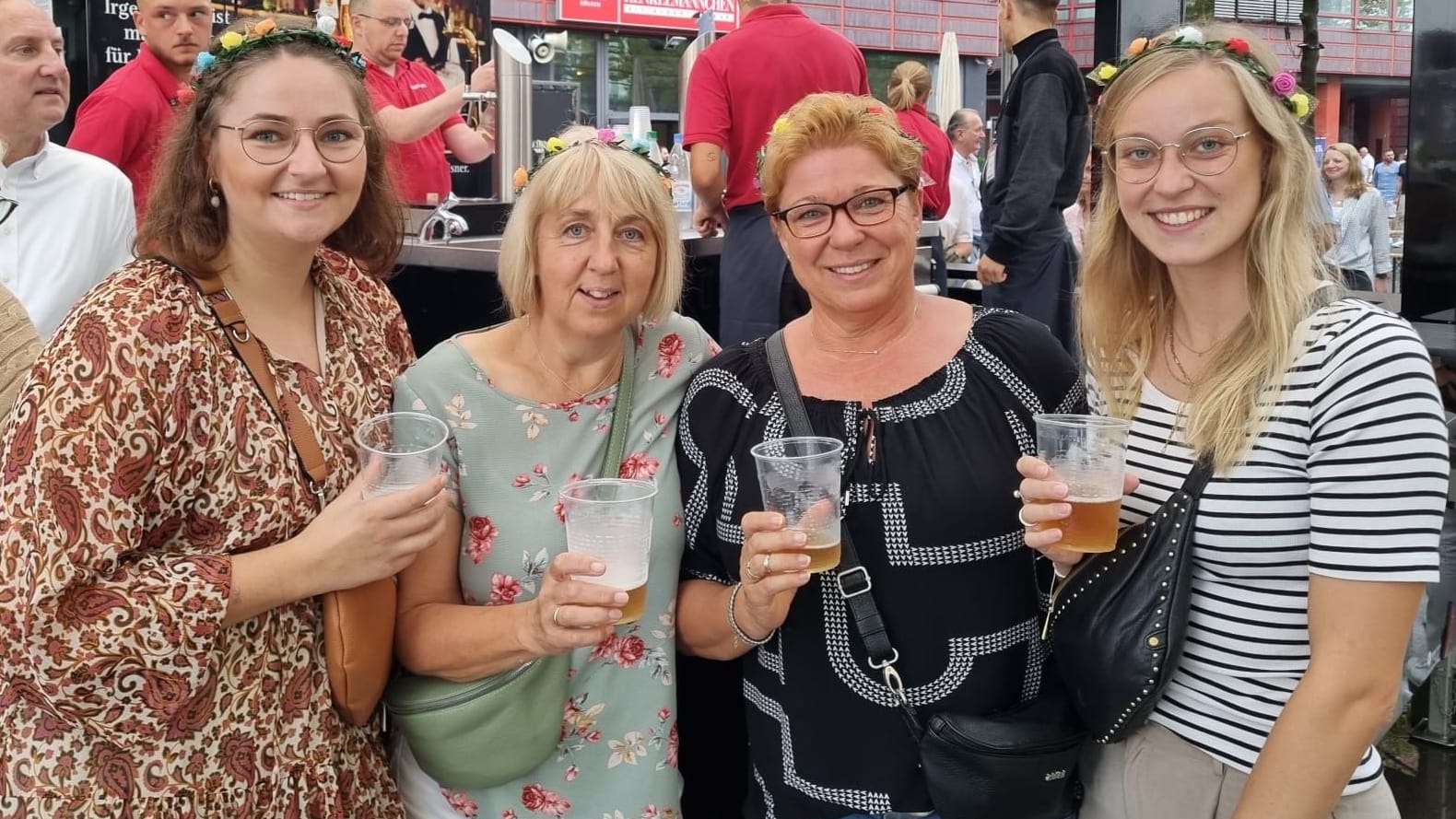 Zum ersten Mal dabei: Elena, Margitta, Gerlinde und Antonia aus dem Sauerland sind extra angereist.