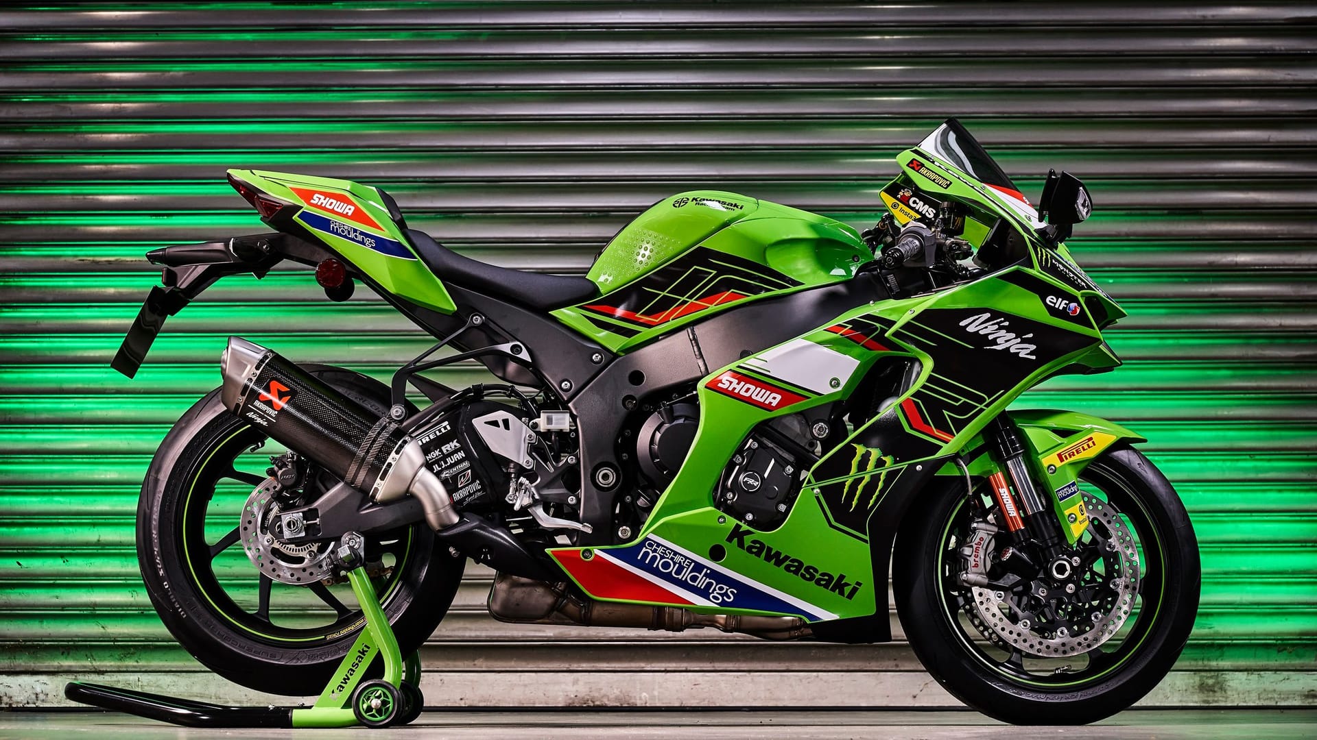 Im Rennsport-Look: Kawasaki Ninja ZX-1o RR WSBK.