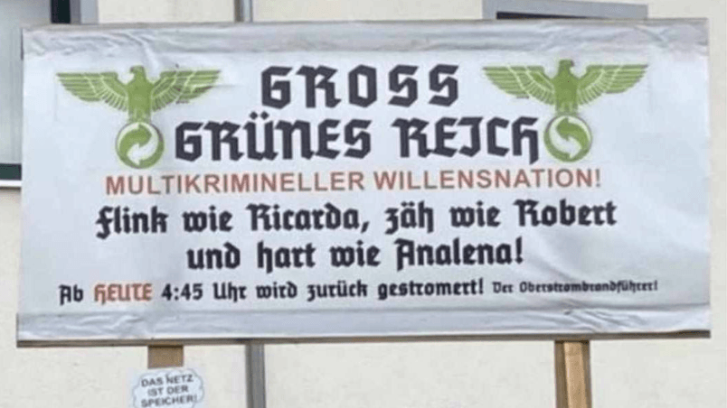 Hat sich der 56-Jährige bereits mit diesem Plakat, das im Juni aufgehängt wurde, strafbar gemacht?