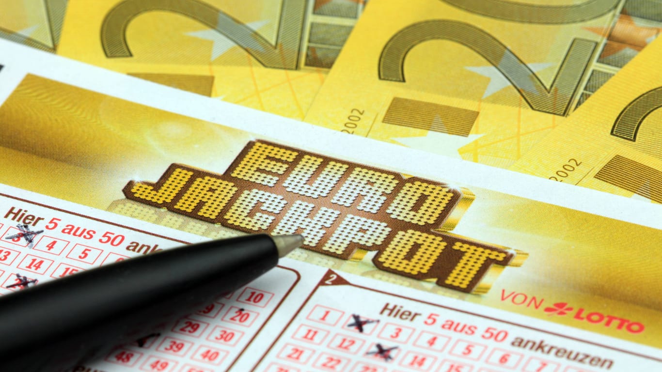Lotterieschein Euro Jackpot (Symbolbild): 117 Millionen Euro gehen in den Norden Deutschlands.