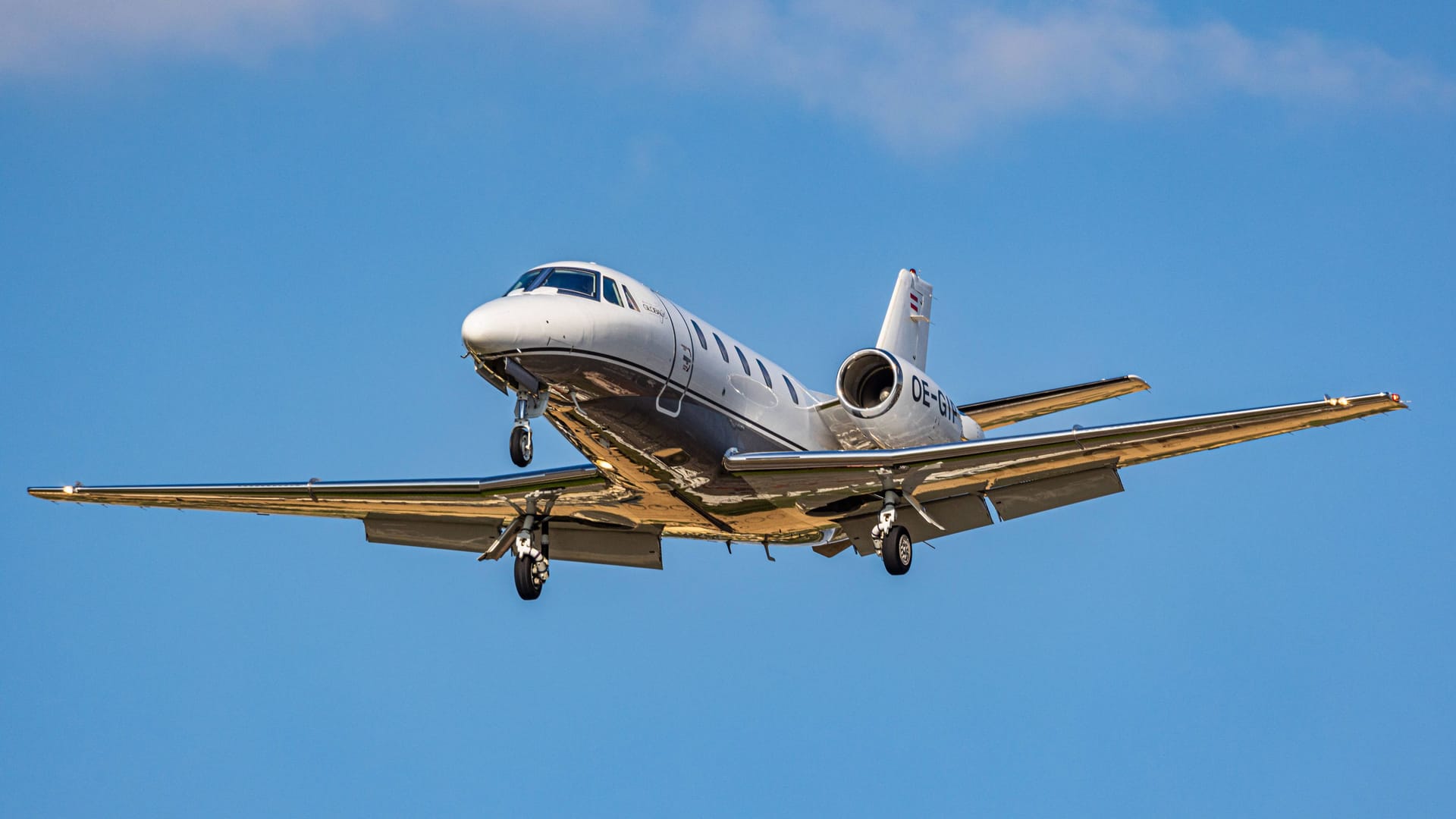 Eine Cessna 560XL Citation XLS+ im Flug (Archivbild): Mit einer solchen Maschine kommt Harry Kane von London zu den Bayern.