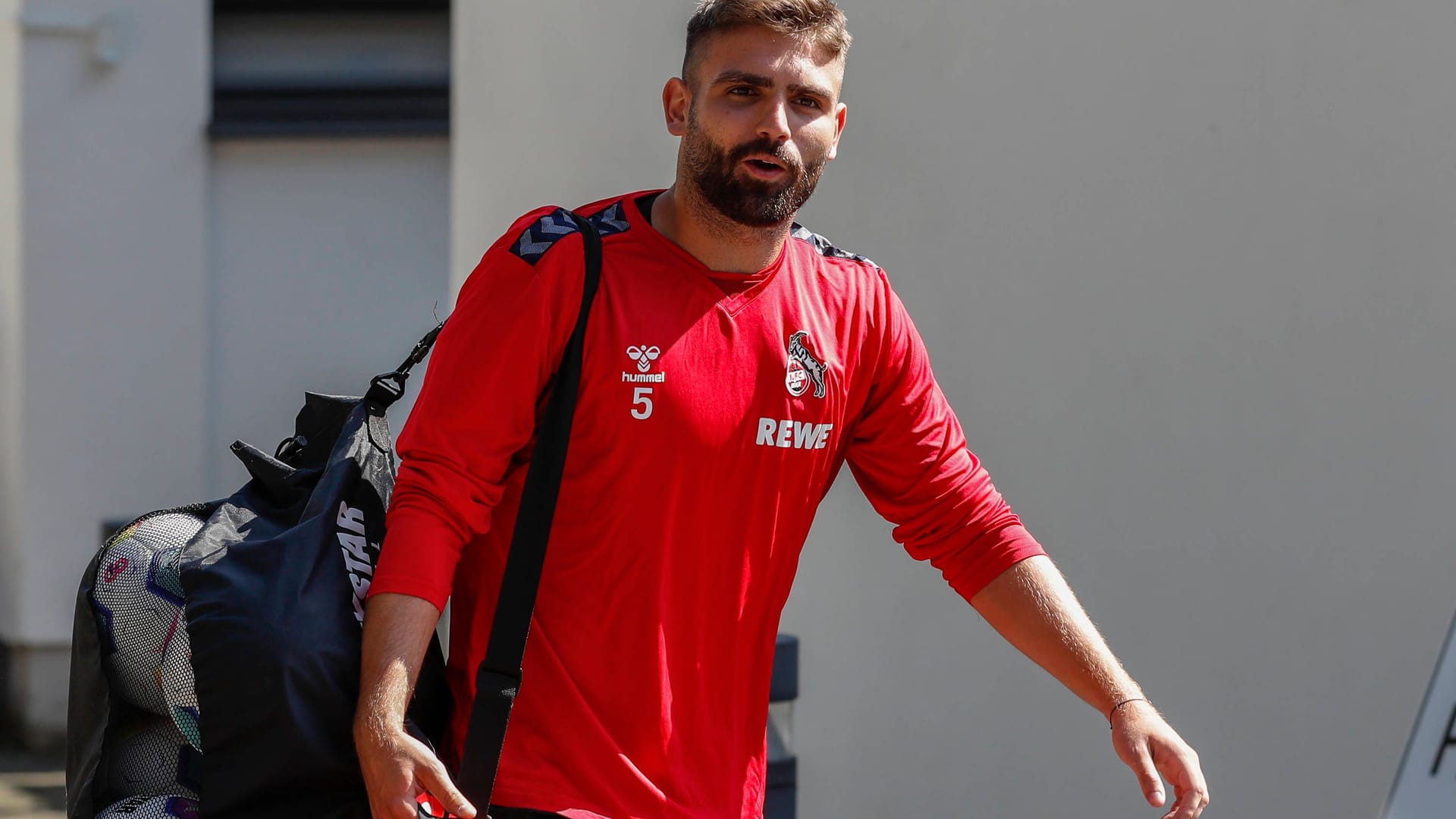 1. FC Köln: Nikola Soldo auf dem Trainingsgelände am Geißbockheim.