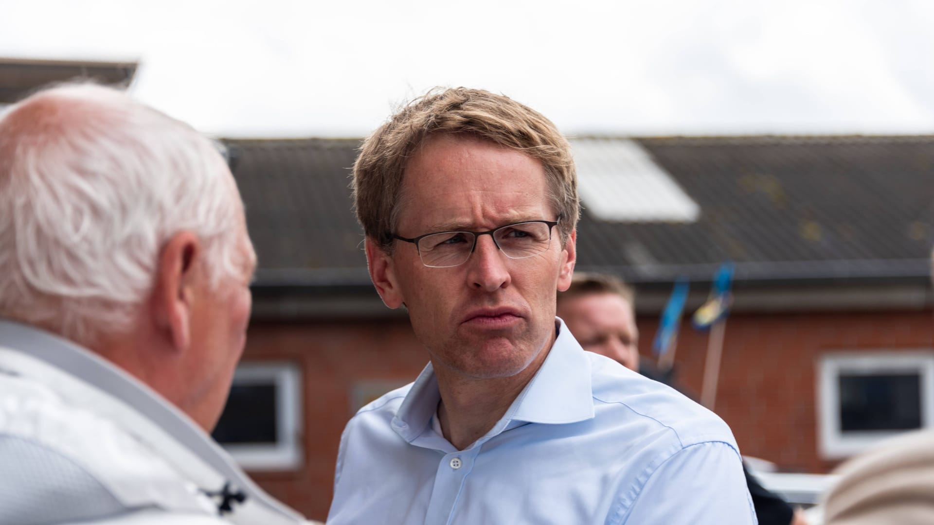 Schleswig-Holsteins CDU-Ministerpräsident Daniel Günther (Archivfoto): Dem Landeschef hat man auf Fehmarn eine deutliche Nachricht gemäht.