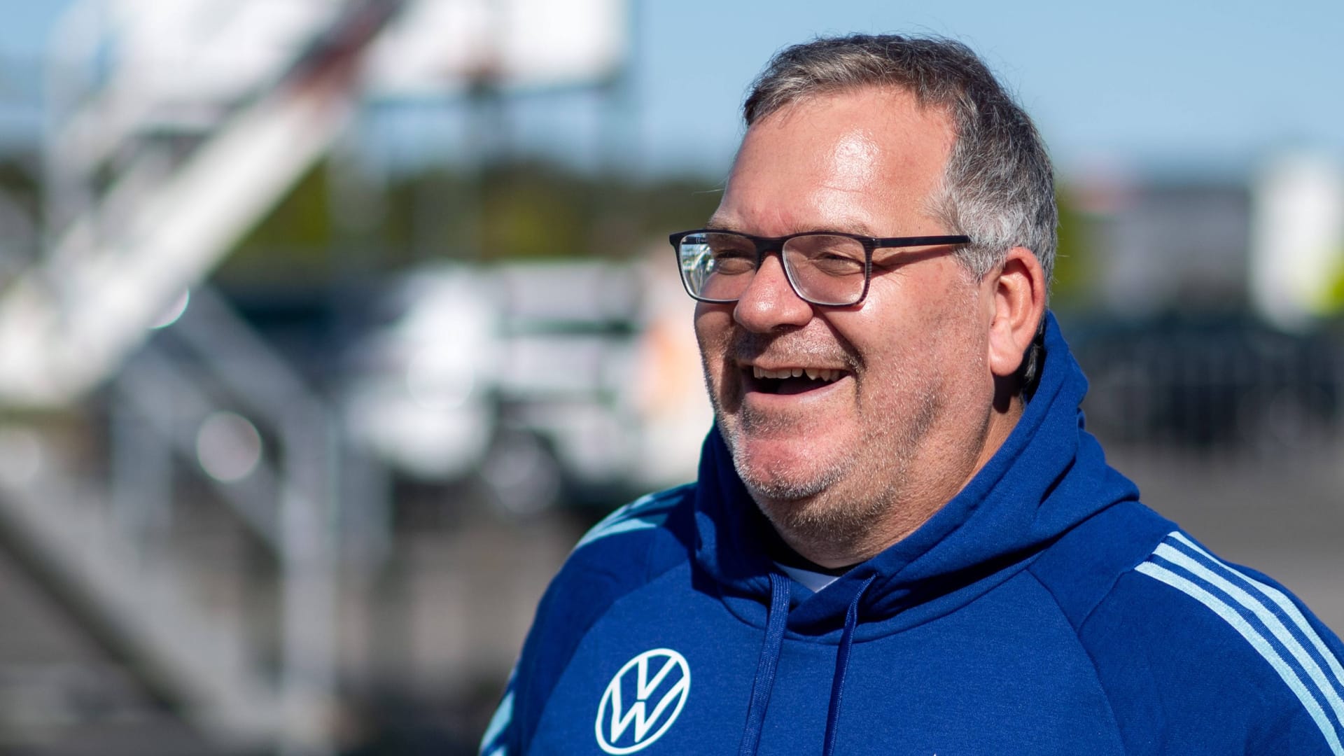 Elton: Er hat die Nationalspielerinnen überrascht.