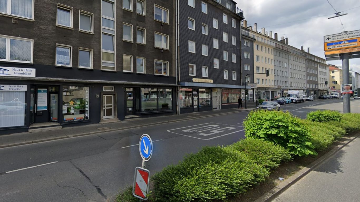Die Heckinghauser Straße in Wuppertal (Archivbild): Hier ereignete sich der Unfall.
