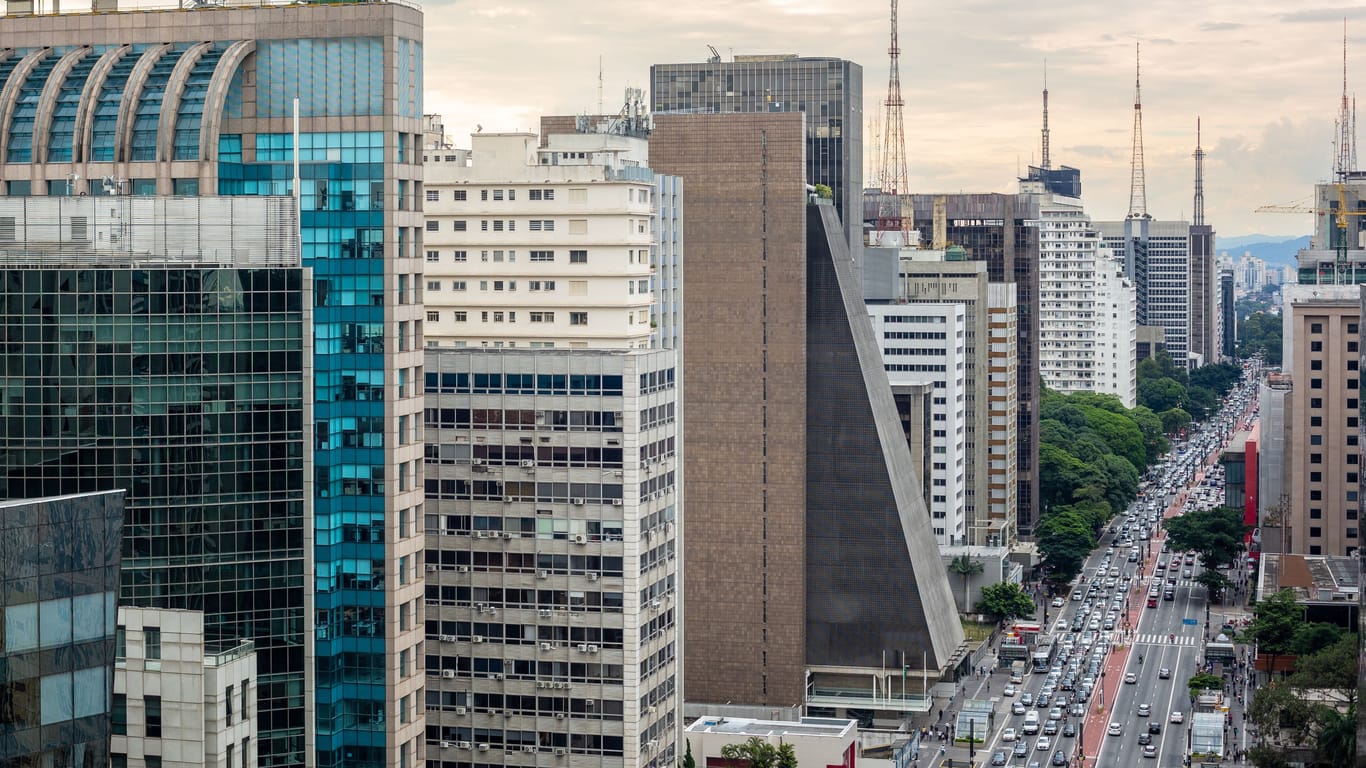 São Paulo (Symbolbild): Unter anderem in der Wirtschaftsmetropole müssen die Anwohner ohne Strom auskommen.