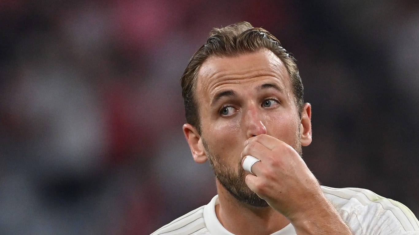 Harry Kane: Bayerns neuer Superstar kann nicht verbergen, was er von der Supercup-Pleite hält.