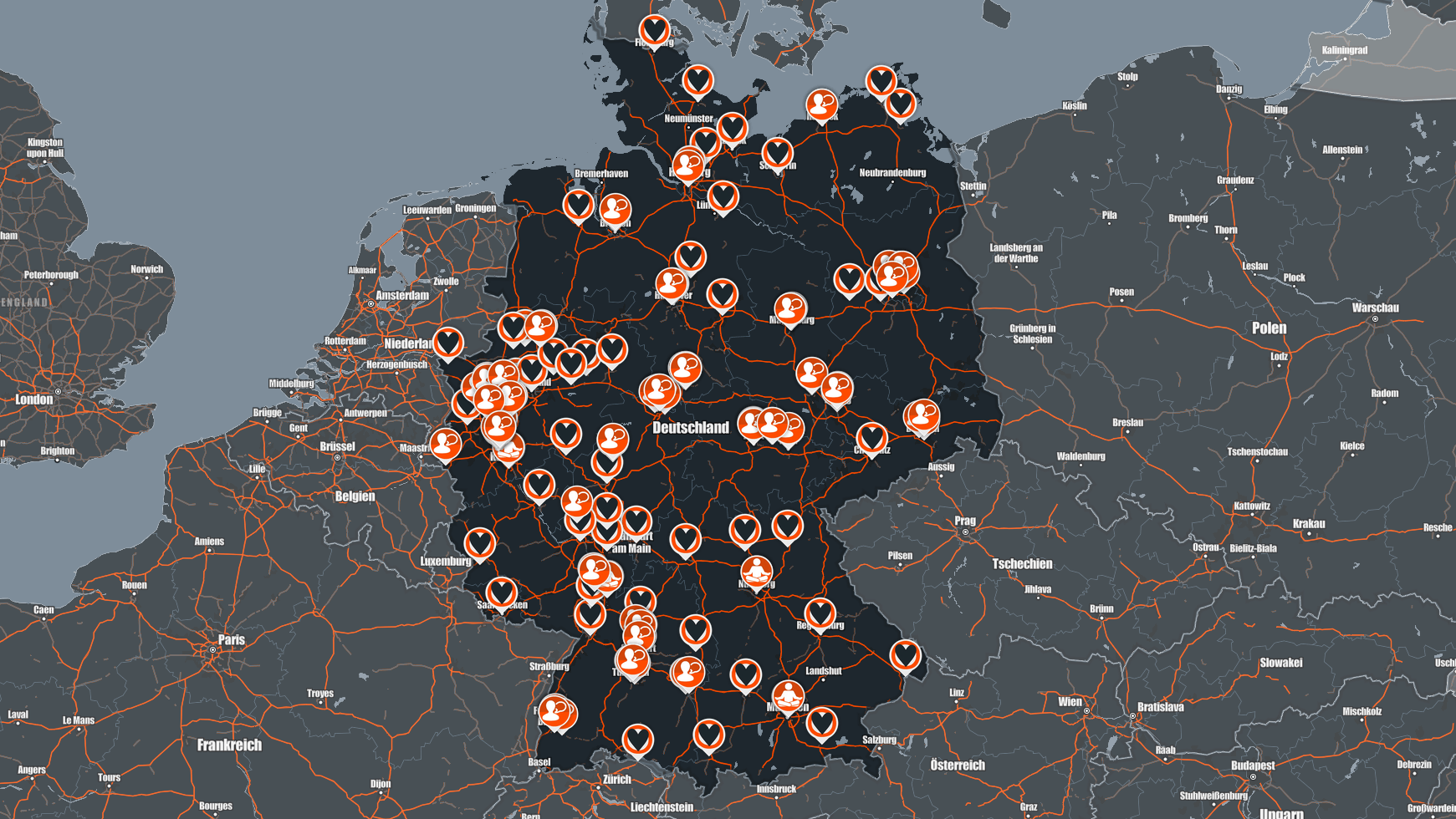 Nach Auskunft der Gruppe hat sie fast überall in Deutschland "Widerstandsgruppen", bietet Vorträge und Aktionstrainings an.