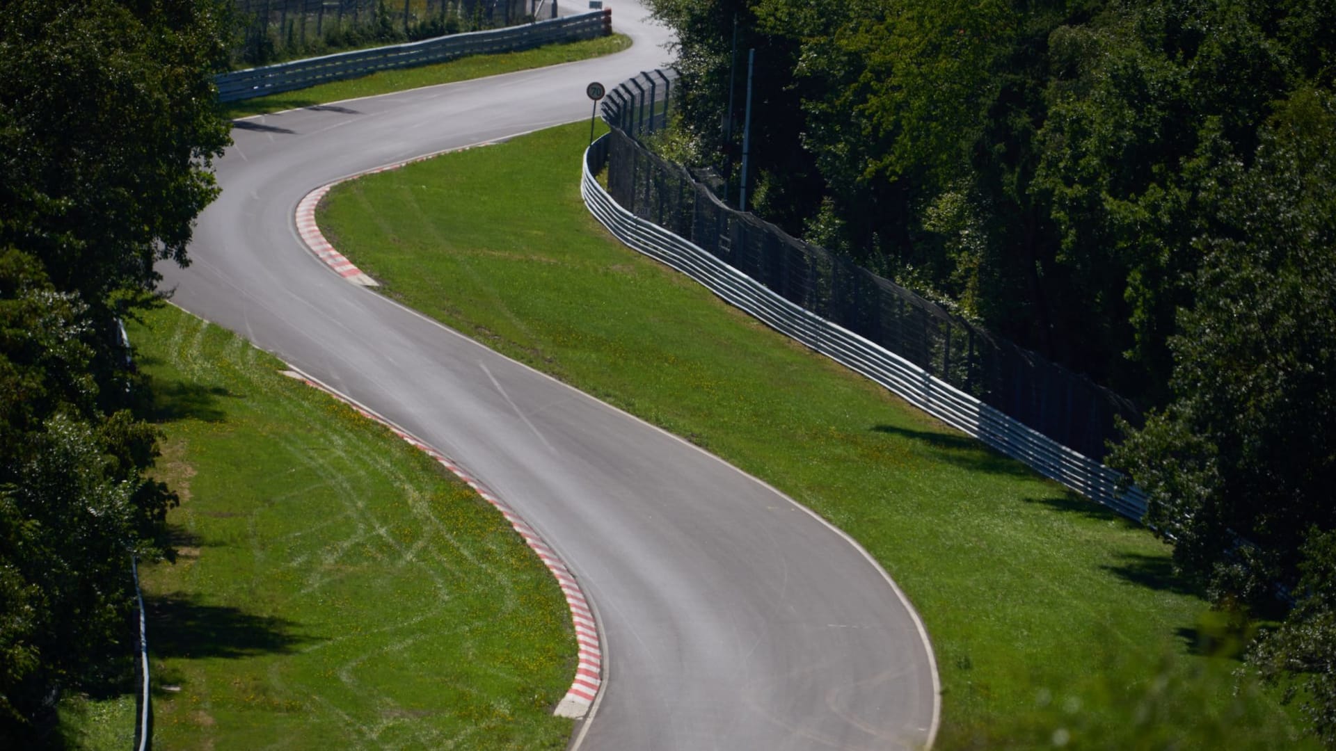 Zwei Tote bei Unfall auf Nürburgring-Nordschleife